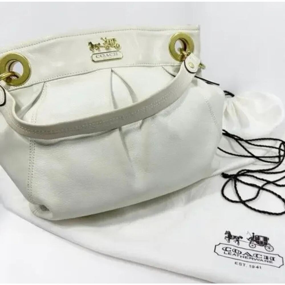COACH Madison Leather Hippie Shoulder Bag Parchment Convertible Strap